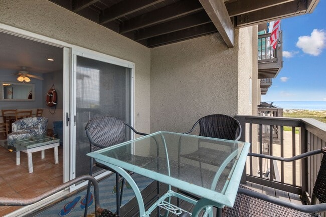 Building Photo - Oceanfront Long-Term Rental at Sand Dollar...