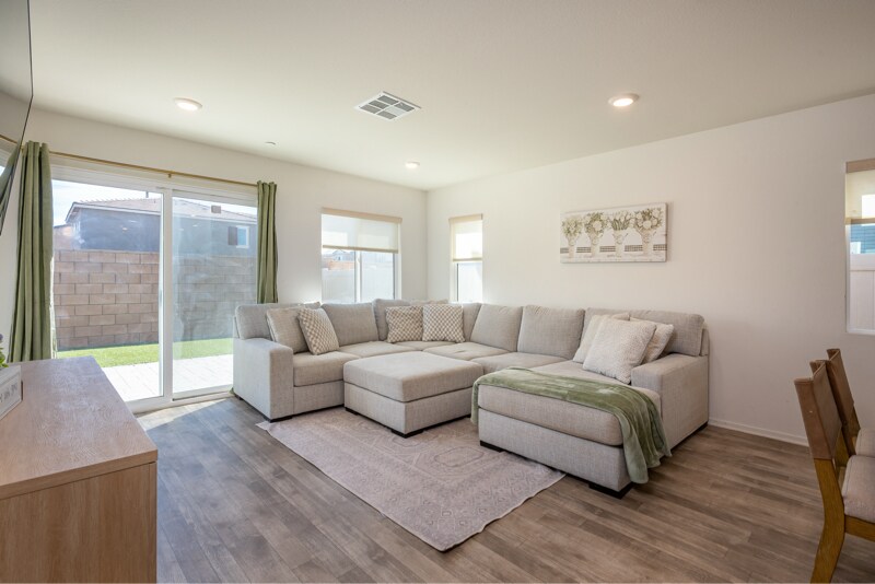 Building Photo - 28834 Enclave Ln