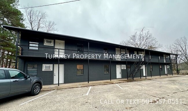 Building Photo - 100 Caruthers St