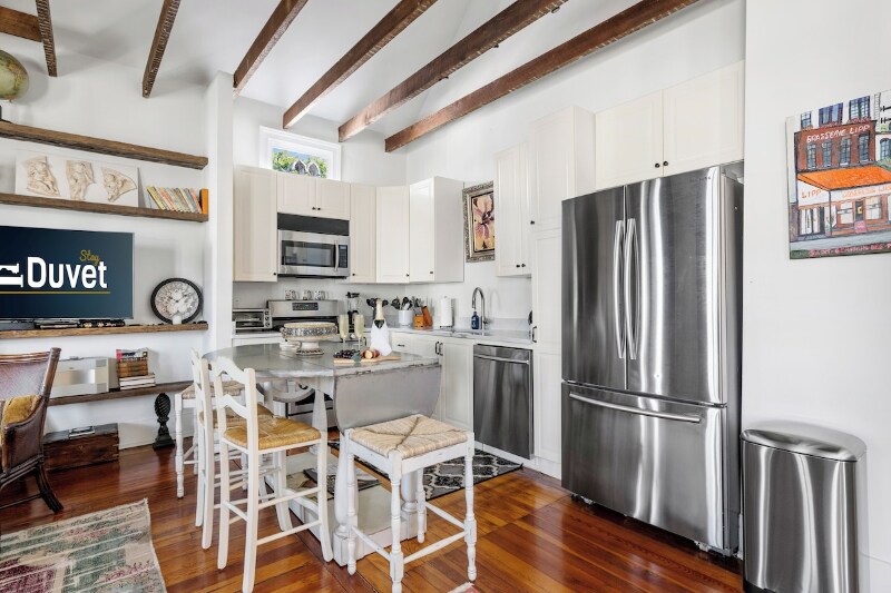 Building Photo - 246 Ashley Ave