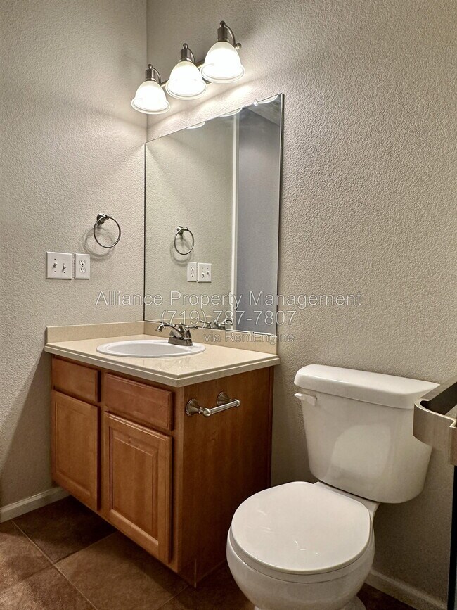Building Photo - 2075 Bobcat Valley Ct