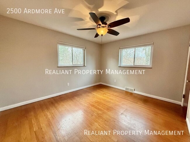 Building Photo - 2500 Ardmore Ave