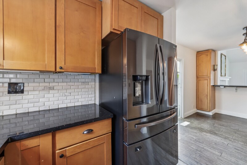 Building Photo - 1040 N Capitol Ave