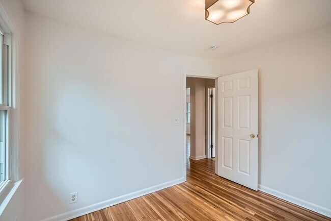 Building Photo - 6300 Quebec Ave N