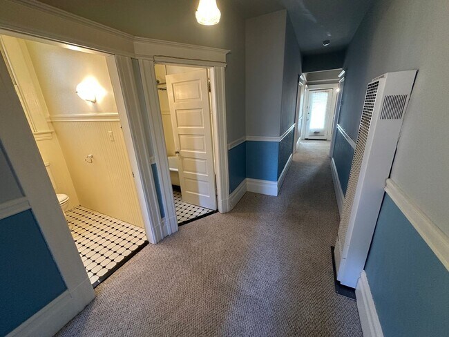 Building Photo - 2728-2730 Sutter Street (1170r)