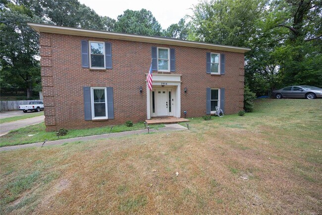 Building Photo - 3954 Croydon Rd