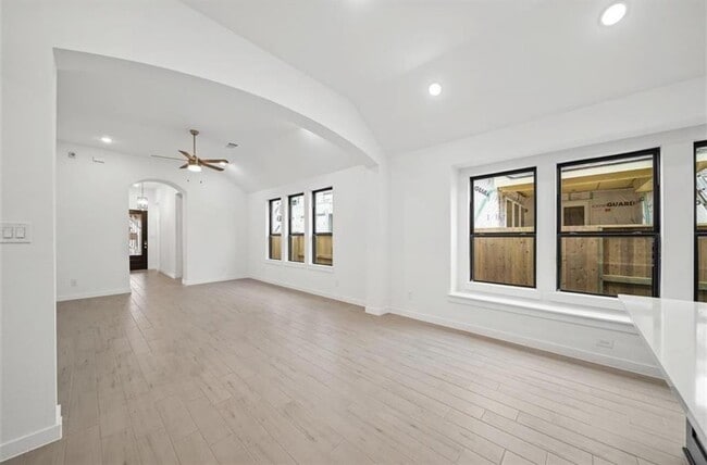 Building Photo - 4142 KINSEY ST