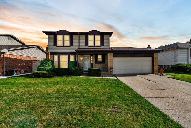 Building Photo - 197 Kings Way