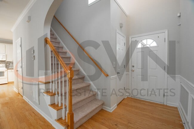 Building Photo - 3 Bedroom / 2.5 Bath in South Durham Neighborhood!