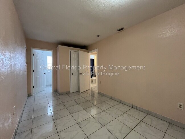 Building Photo - 2521 Kingsland Ave