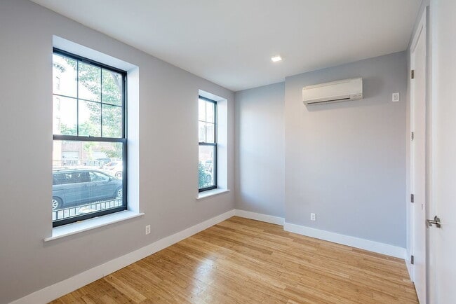 Building Photo - "Charming 3-Bedroom Brooklyn Retreat with ...