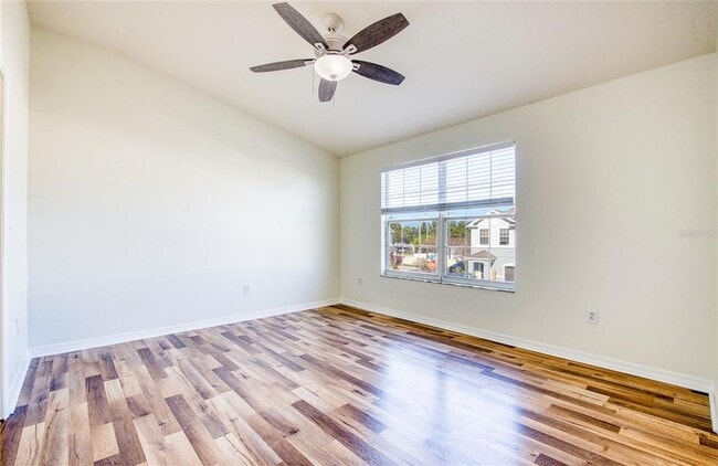 Building Photo - 4670 69th Pl N