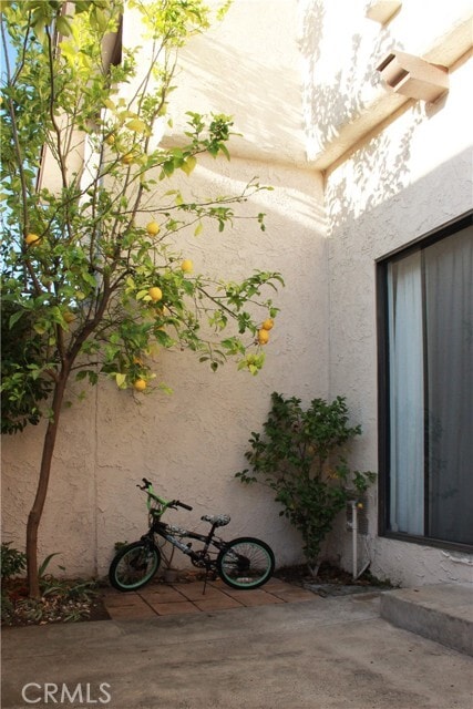 Building Photo - 848 W Huntington Dr