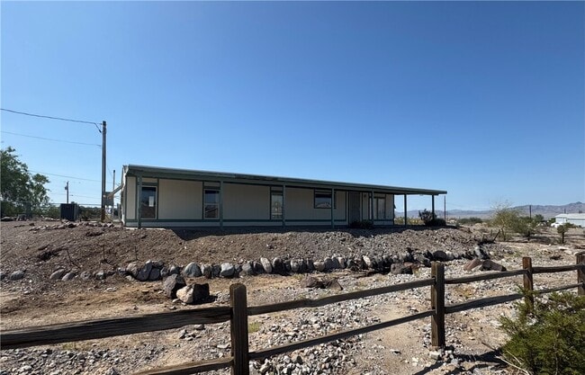 Building Photo - 2184 River Valley Rd