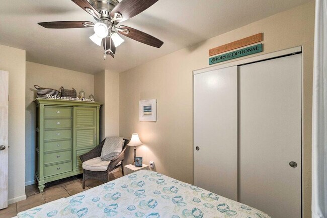 Building Photo - 2850 Gulf of Mexico Dr