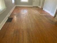 Building Photo - 2 Bed, 1 Bath House