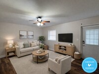 Building Photo - 1729 Gyro Dr