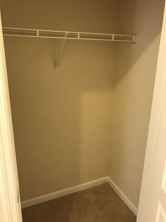 Building Photo - Just Listed!  2/2 Second Floor Unit Located at the Beautiful Mirabella Condominiums