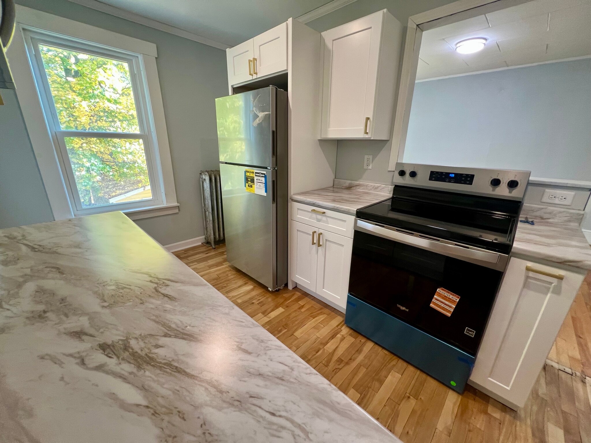 Building Photo - 413 Hammond St