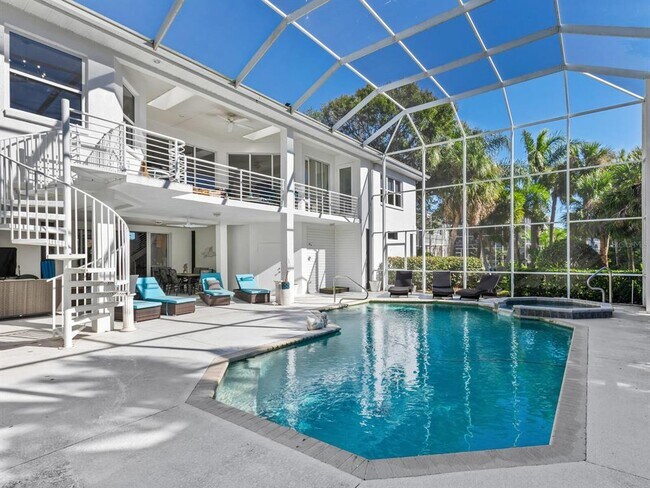 Building Photo - 5018 63rd Dr W