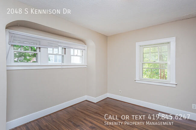 Building Photo - 2048 S Kennison Dr