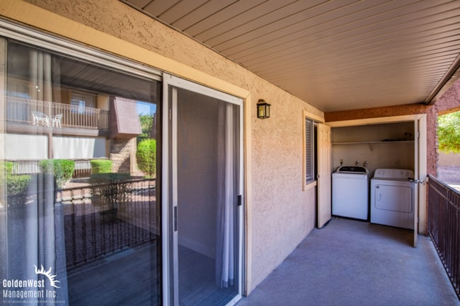 Building Photo - Charming 2Bdm 1Ba Condo in a Desirable Gua...