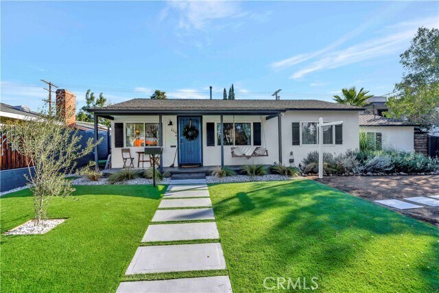 Building Photo - 6514 Coldwater Canyon Ave