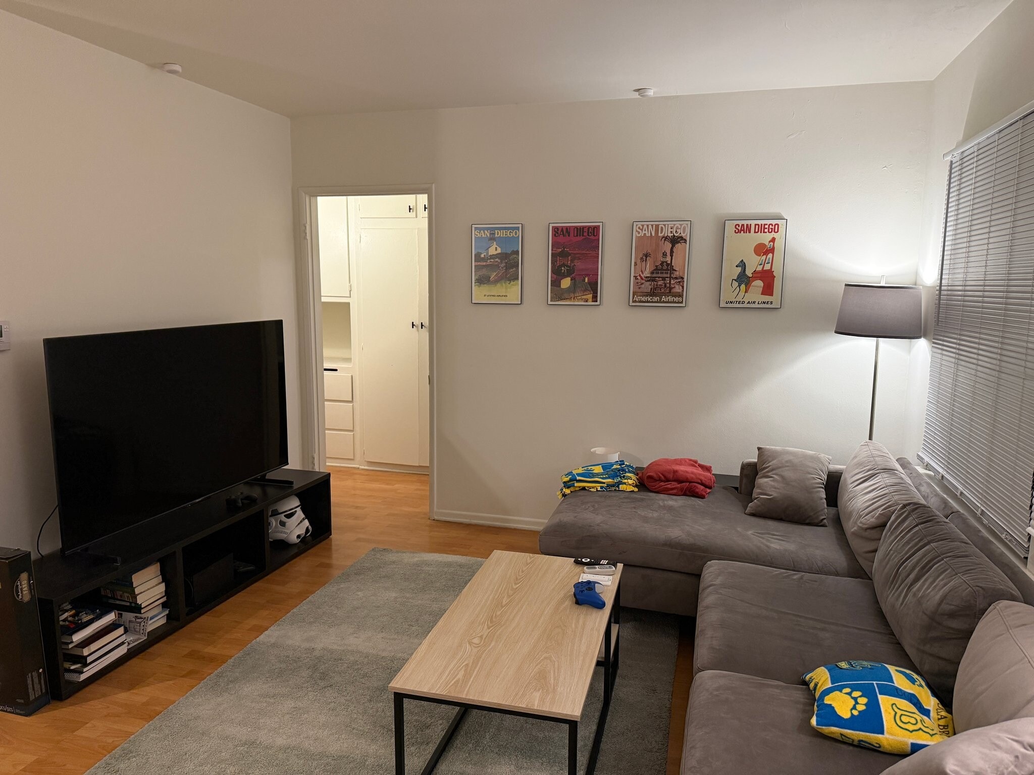 Building Photo - 3646 Vinton Ave