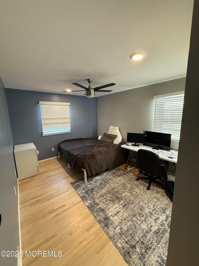 Building Photo - 1 Michaels Ct