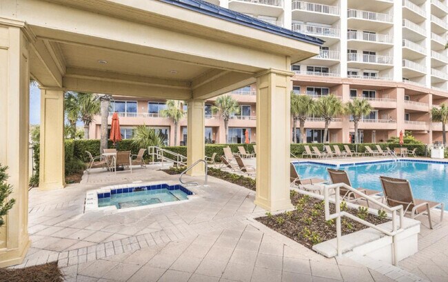 Building Photo - 527 Beach Club Trail