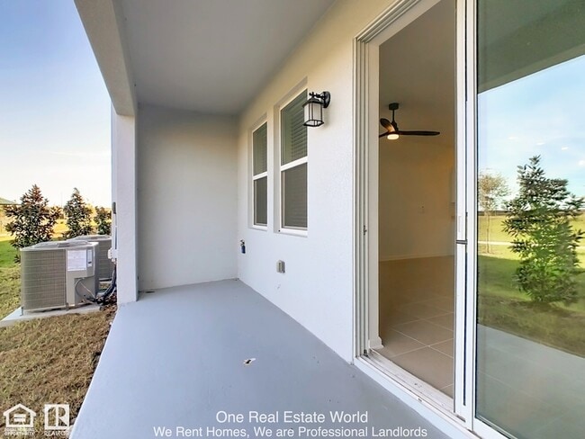 Building Photo - 2971 Maloof Dr