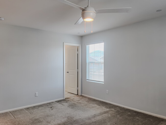 Building Photo - 3210 Brynley Ave