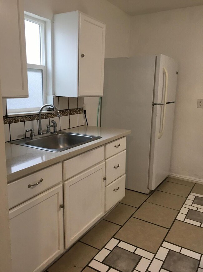 Building Photo - COMING SOON!!