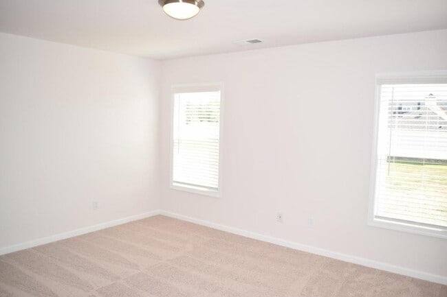 Building Photo - 3934 Townes Blvd