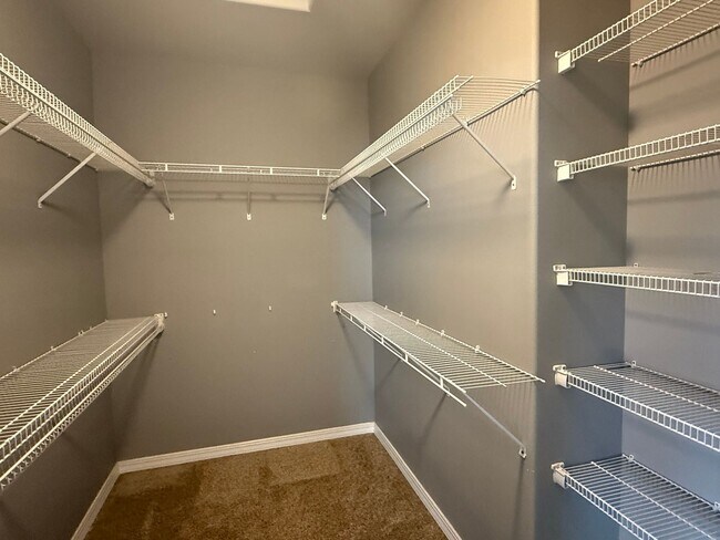 Building Photo - 3408 SW Xero Ct