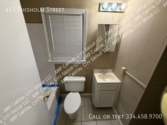 Building Photo - 417 Chisholm St