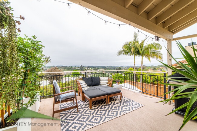 Building Photo - 567 Forrest Bluff