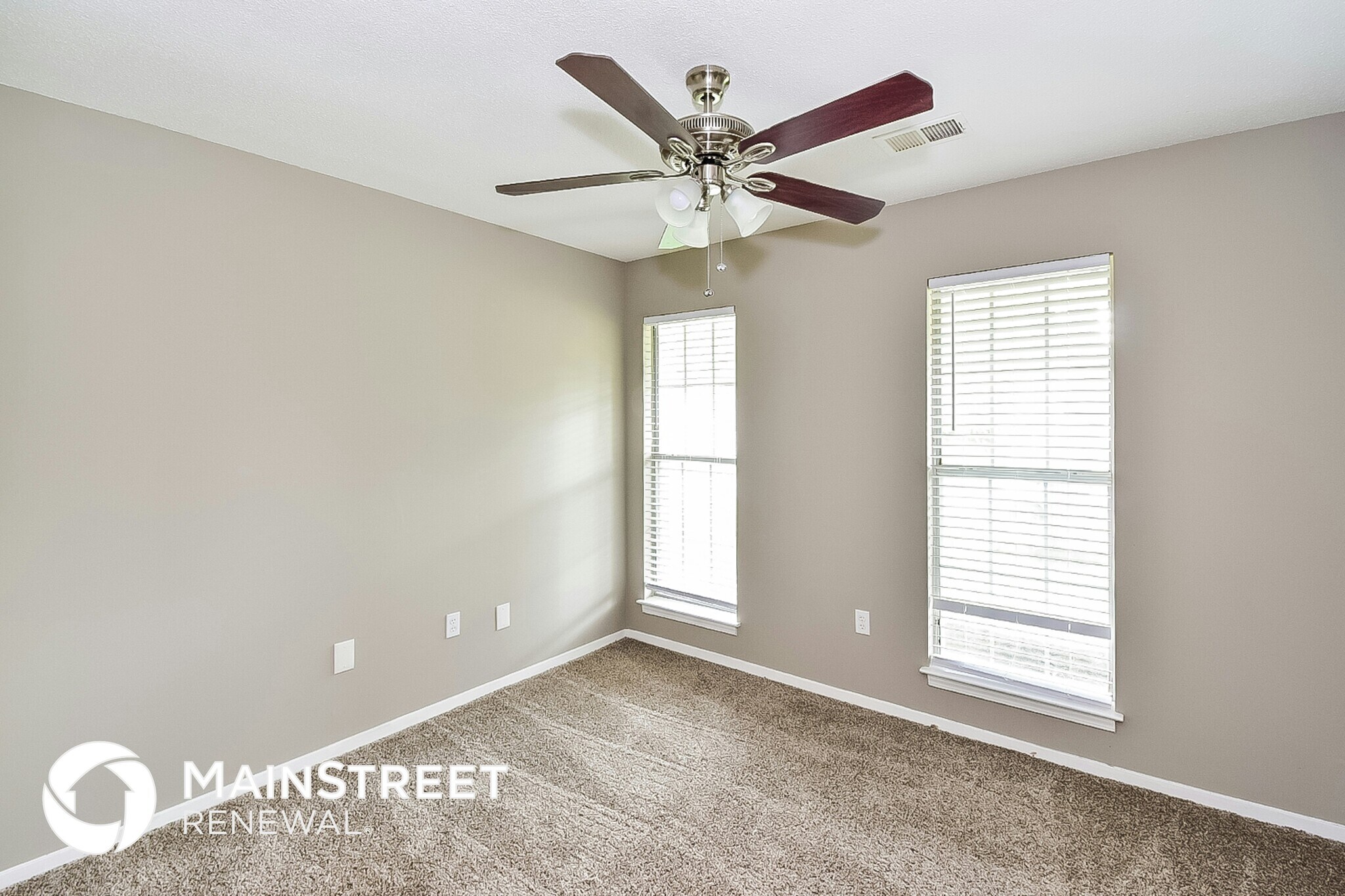 Building Photo - 6455 Walnut Grove Rd