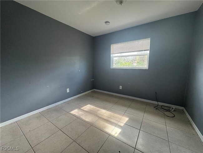 Building Photo - 849-851 Eisenhower Blvd