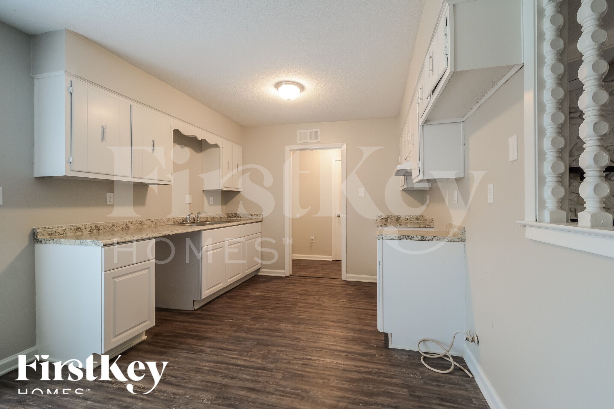 Building Photo - 6030 Elk Grove Rd