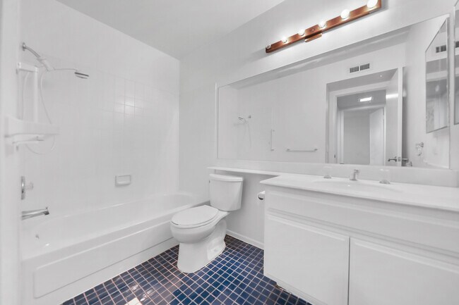 Building Photo - 44049 Elba Ct