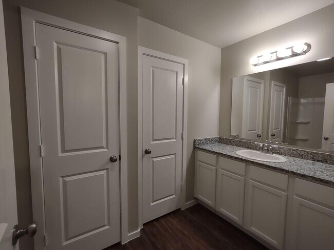 Building Photo - 2120 N Avenue J