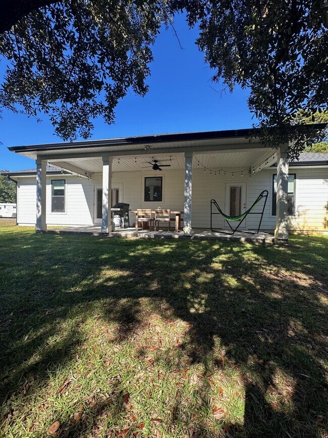 Building Photo - 4819 Whitewood Rd