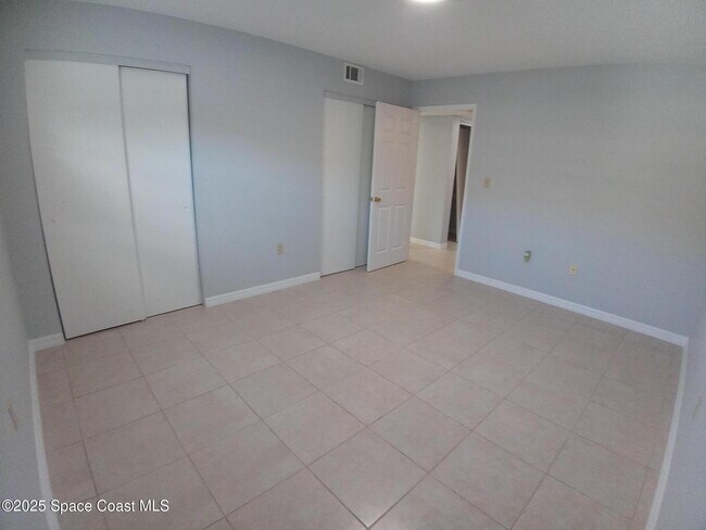 Building Photo - 183 Ulster Ln