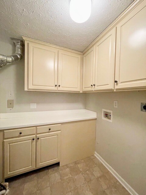 Laundry room - 6401 Cameron Ln