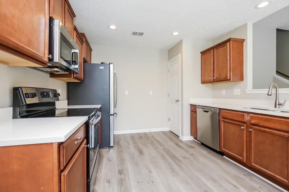 Building Photo - 3003 Aruna Ct