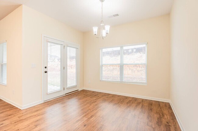 Building Photo - 6130 Mahogany Ter