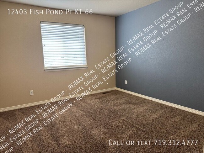 Building Photo - 12403 Fish Pond Point