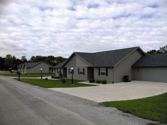 Primary Photo - Easterly Luxury Apartments