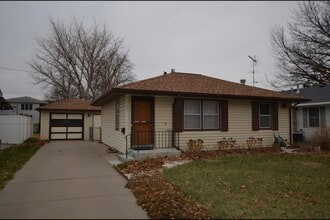 Building Photo - 4411 Baldwin Ave